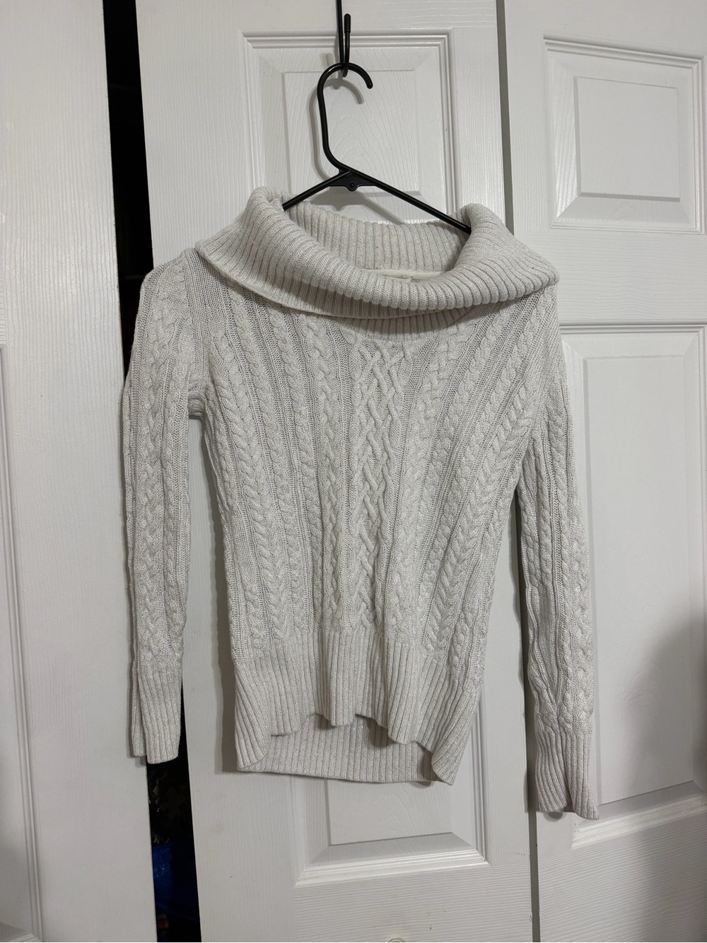 White House Black Market Cream Cable Knit Cowl Sweater